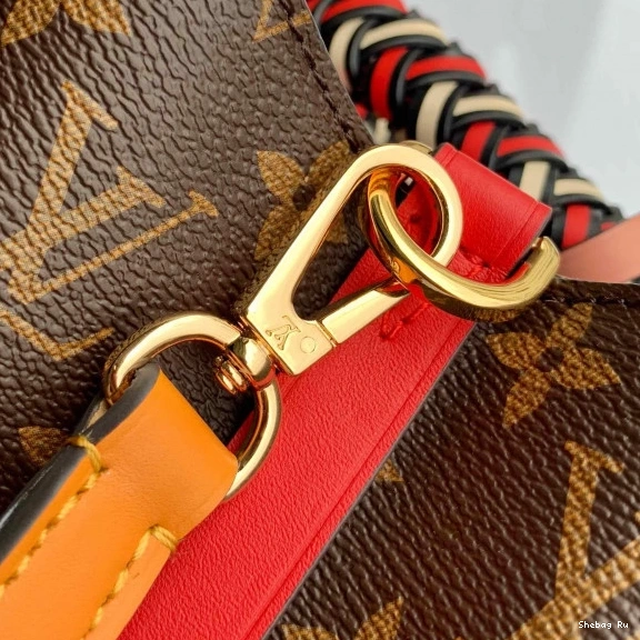 MM LOUIS VUITTON MONTAIGNE 0805